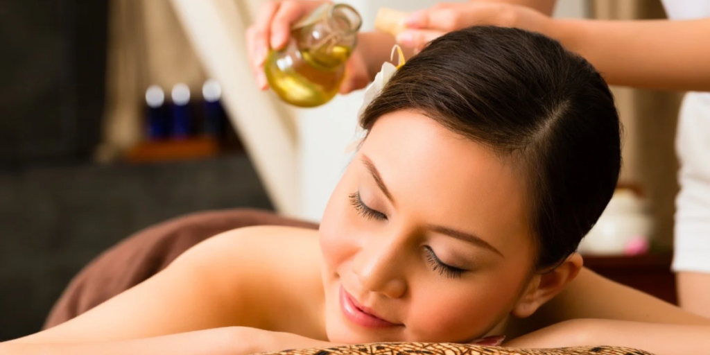 Top Essential Oils For Massage: Best Oils For Glowing Skin, Pain Relief & Natural Relaxation