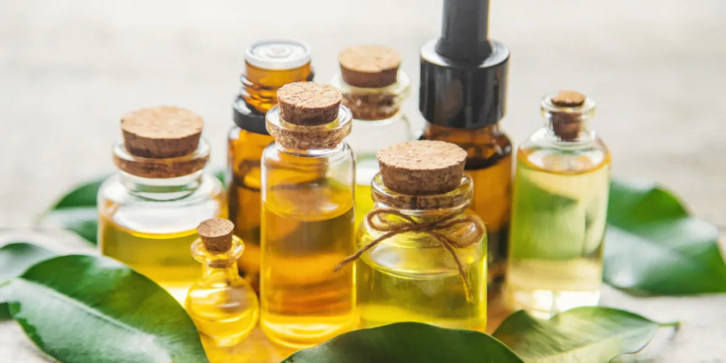 Best Essential Oils For Oily Skin, Acne & Sensitivity